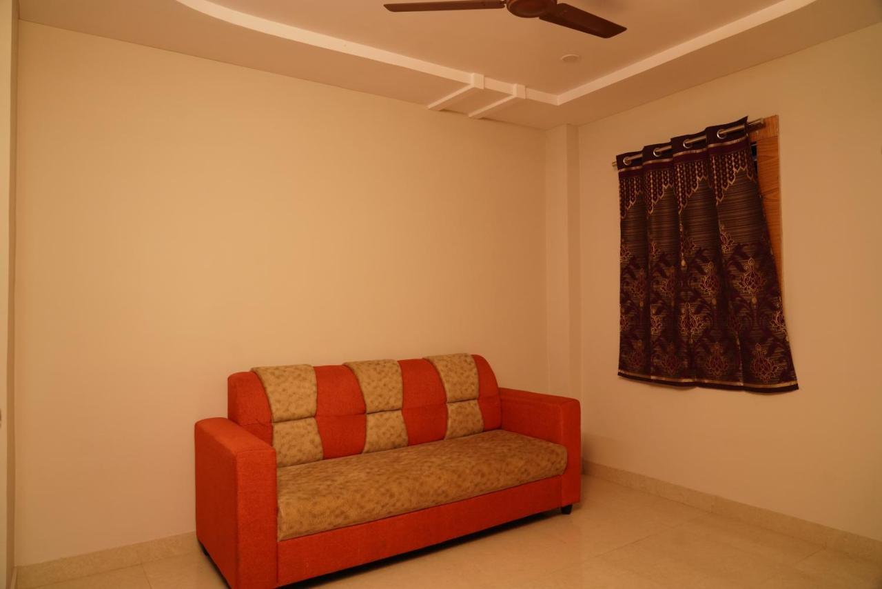 Swagath Residency Kakinada Bagian luar foto