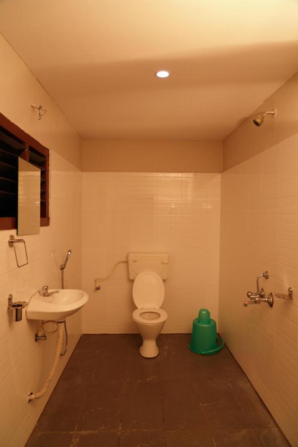 Swagath Residency Kakinada Bagian luar foto